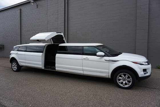 Top-rate Detroit limo